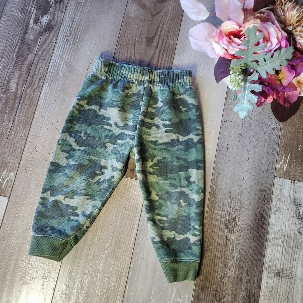 Garanimals Green Camo Fleece Baby Toddler Boy Jogger Sweatpants Size 18m EUC